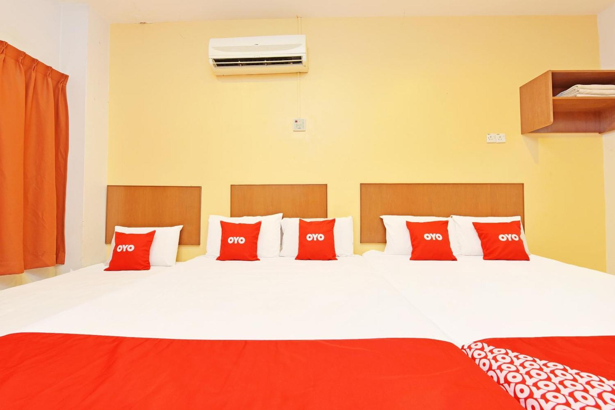 Oyo 582 Hotel Walk Inn Kampong Pasir Puteh  Dış mekan fotoğraf